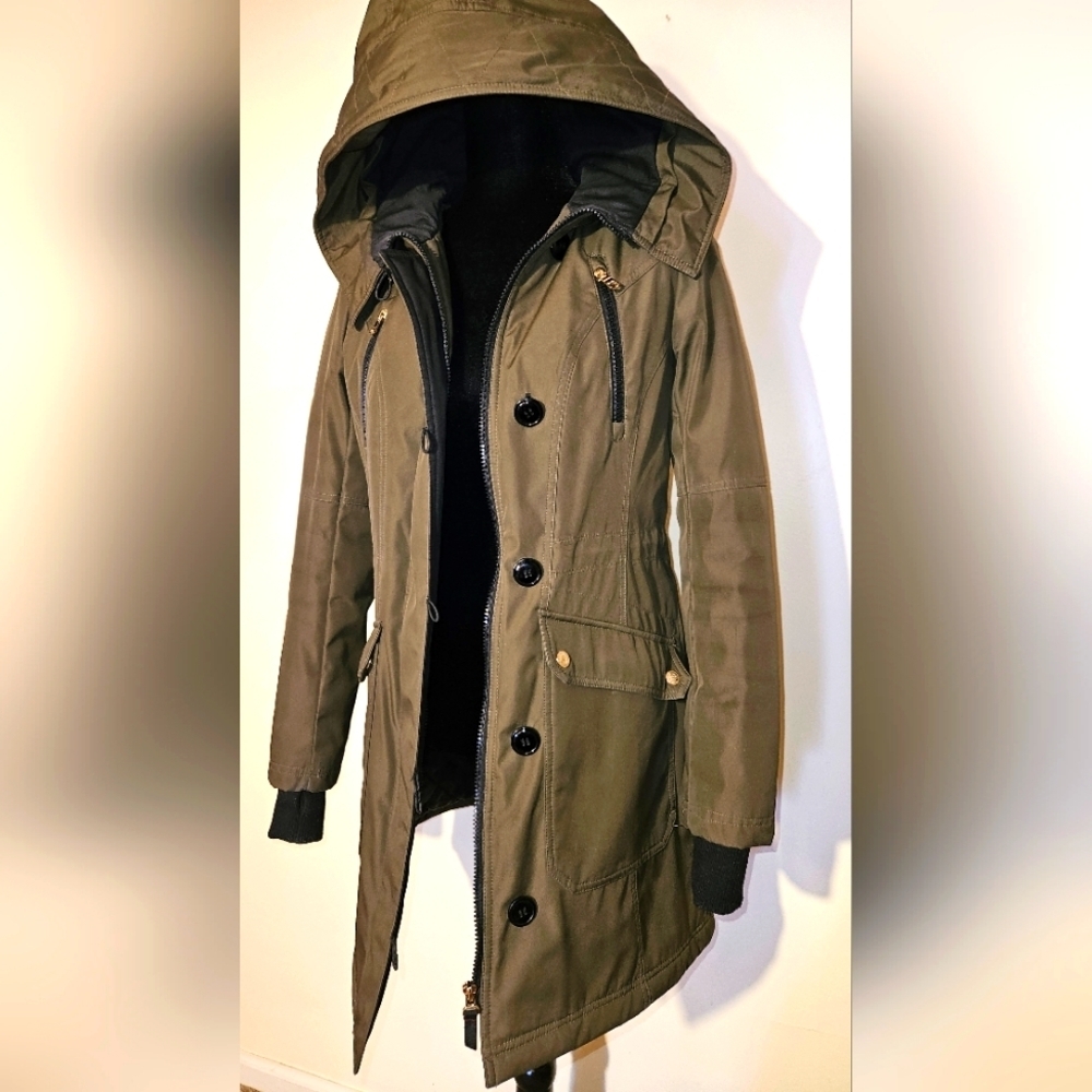 Jessica Simpson Olive Green Winter Coat Size XS. Pre owned